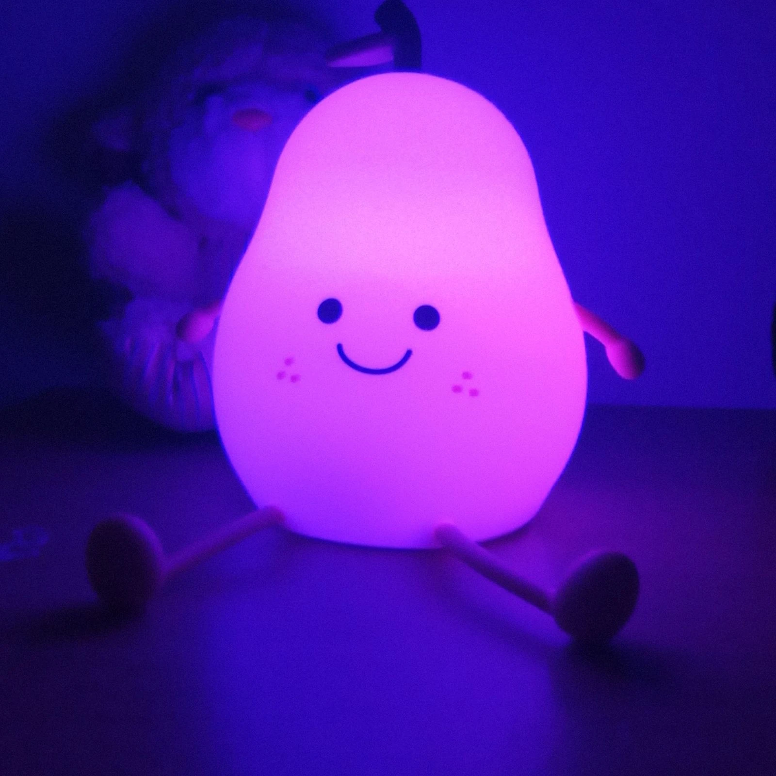 Lámpara de noche de pera en silicona suave – photo 4